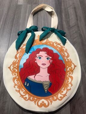 Cream Round Tote Bag with Merida Illustration and Teal Bows